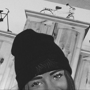 Meet your Posher, Hailey